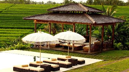 BALI SUNSET SERENITY